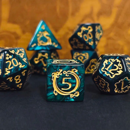 DND Dice 7Pcs/Set Dragon Pattern Polyhedral Dices Role Playing D&D TRPG Board Game Dice as Gift Entertainment Accessories