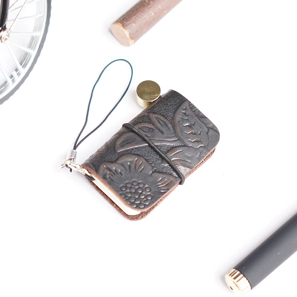 Ultra Mini Notebook Traveler'S Manual Retro Leather Style Book Applicable to Hang Decoration Diary Book Notepad 32 Sheet 64 Page